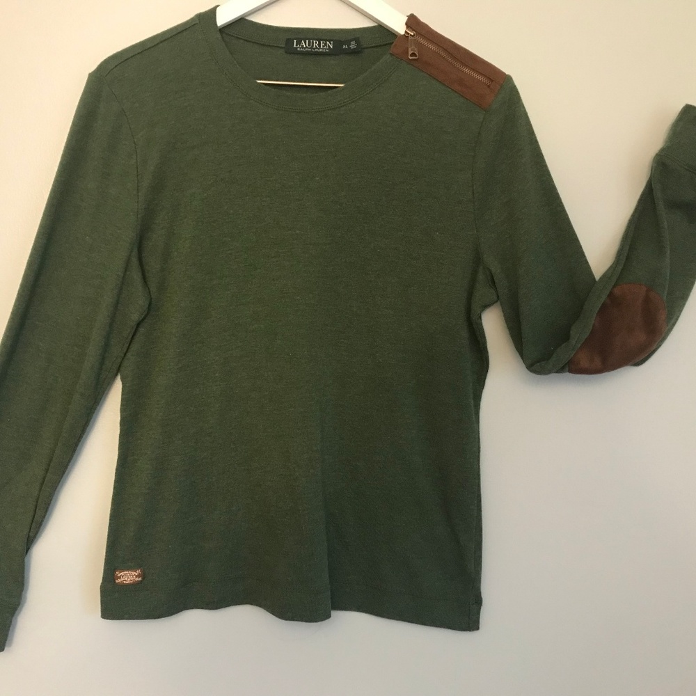 Ralph Lauren - long sleeved tee with sleeve detail